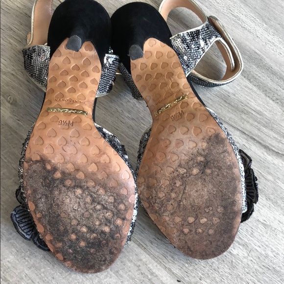 Sequin Flower Heels - Picture 7 of 7